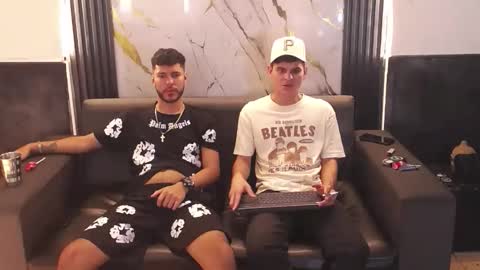 angel_villareal_ online show from 16, 3, 2026