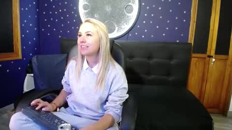 Angel online show from 5, 12, 2025