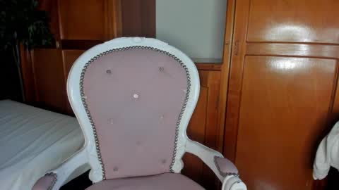 angela_boobies online show from 10, 10, 2025