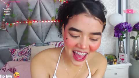 Snapshot of angela_lovee1 chatting on 11, 1, 2025 Angela online show from 11, 1, 2025