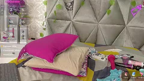 Snapshot of angela_lovee1 chatting on 12, 2, 2025 Angela online show from 12, 2, 2025