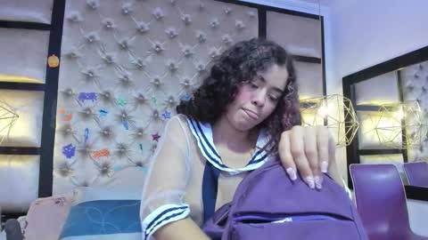 Snapshot of angela_lovee1 chatting on 12, 11, 2025 Angela online show from 12, 11, 2025