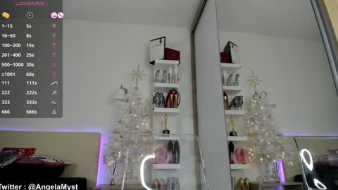 Angela online show from 20, 12, 2024