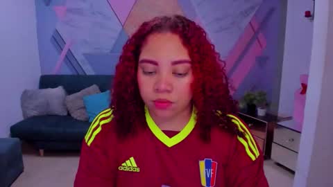 Snapshot of angelacoffee chatting on 27, 11, 2025 Angela online show from 27, 11, 2025