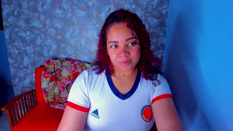 Snapshot of angelacoffee chatting on 16, 12, 2025 Angela online show from 16, 12, 2025