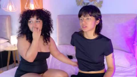 Angelaandkai  online show from 15, 11, 2025