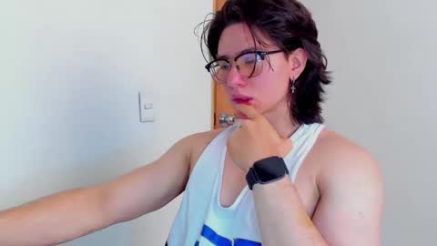 Angel Bennet online show from 16, 11, 2025