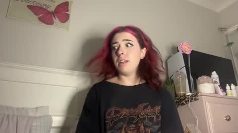 venellope888 online show from 5, 2, 2025