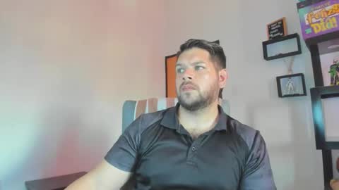 Snapshot of angelcute3 chatting on 6, 11, 2025 angel online show from 6, 11, 2025