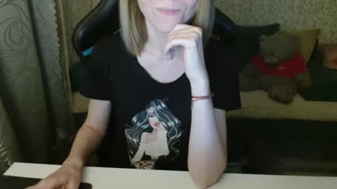 AngelCute32 online show from 13, 11, 2025