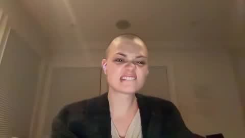 angeleleven11 online show from 17, 1, 2025