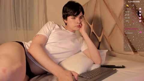 Angel Fiore online show from 7, 3, 2026