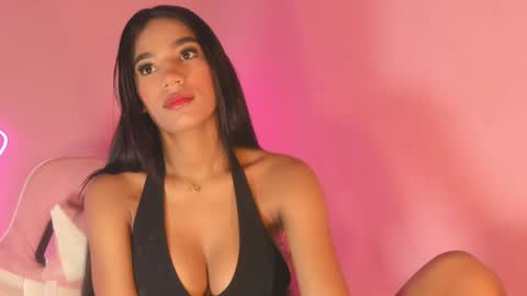 Snapshot of angeli_sexi chatting on 31, 12, 2024 Carolina online show from 31, 12, 2024