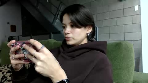 angelia01m online show from 7, 1, 2026