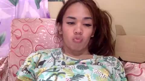 Snapshot of angelic_slutxx chatting on 31, 12, 2024 Yhanna online show from 31, 12, 2024