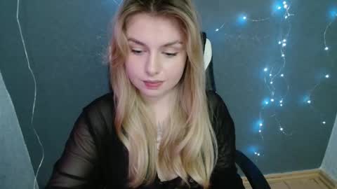 angelicablanch online show from 22, 11, 2025