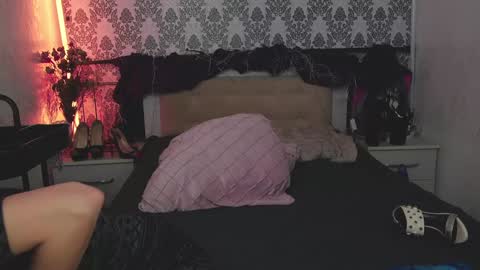 Angelika Rouge online show from 27, 10, 2025