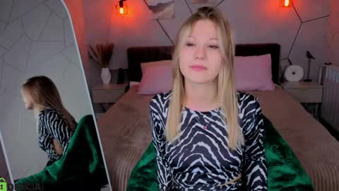 Angelina online show from 6, 4, 2026