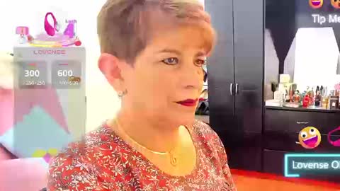 Snapshot of angelina_stone_65 chatting on 9, 9, 2025 Angelina online show from 9, 9, 2025