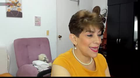 Snapshot of angelina_stone_65 chatting on 13, 11, 2025 Angelina online show from 13, 11, 2025
