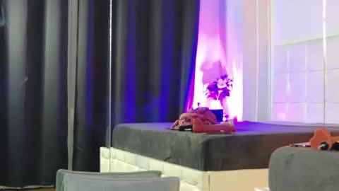 angelinagreyy online show from 7, 10, 2025