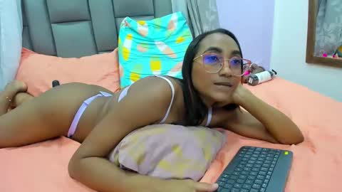 AngelinaMurphy online show from 5, 1, 2025