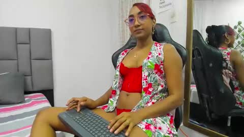 AngelinaMurphy online show from 9, 2, 2025
