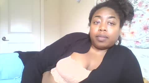 Snapshot of angeliquebelcaliz chatting on 24, 9, 2025 angeliquebelcaliz online show from 24, 9, 2025