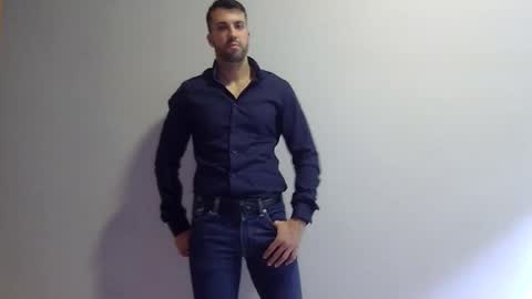 angell102890 online show from 25, 10, 2025