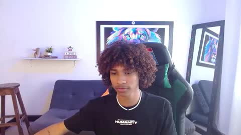 Snapshot of angell18_ chatting on 25, 10, 2025 Angel online show from 25, 10, 2025