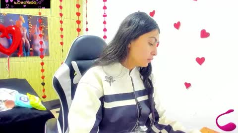 Angell cooper8 online show from 3, 3, 2026