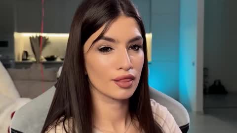 Snapshot of angelmi171 chatting on 6, 11, 2025 angelmi171 online show from 6, 11, 2025