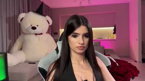 Snapshot of angelmi171 chatting on 13, 11, 2025 angelmi171 online show from 13, 11, 2025