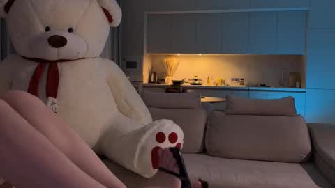 Snapshot of angelmi171 chatting on 22, 11, 2025 angelmi171 online show from 22, 11, 2025