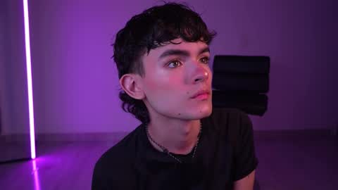 Snapshot of angelocute_ chatting on 23, 2, 2026 Angelo I work from home this is my room online show from 23, 2, 2026