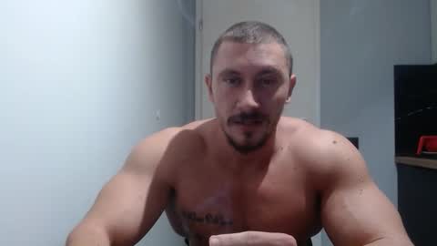  ------- SEX SHOW WITH GUYS AND GIRLS  MUSCLE SHOW online show from 4, 10, 2025