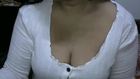angelpriya555 online show from 14, 1, 2025