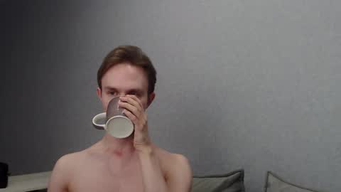 Snapshot of angelraaay chatting on 25, 1, 2025 Angel online show from 25, 1, 2025