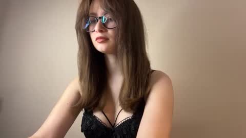 Lisa online show from 7, 11, 2025