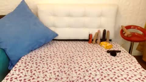 Angie online show from 3, 3, 2026