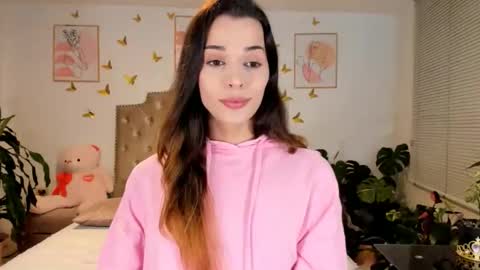 Snapshot of angie_modelo chatting on 25, 10, 2025 Anabella online show from 25, 10, 2025