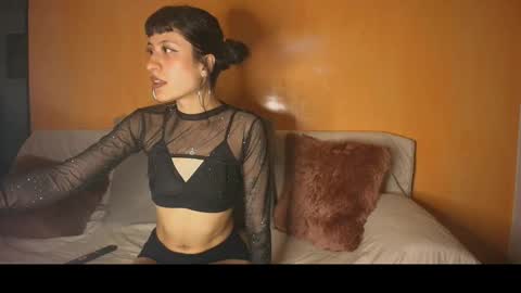 Anika And Lowen Your Thumbs Up Are Super Important For Us  online show from 25, 2, 2026