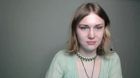 Anisia online show from 5, 10, 2025