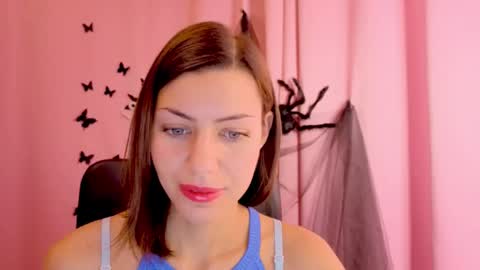 Anni online show from 8, 11, 2025