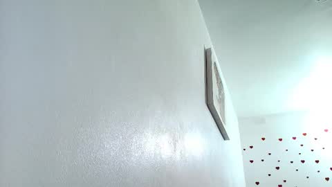 ana independent model online show from 13, 10, 2025