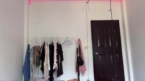 anita__hills online show from 6, 3, 2025