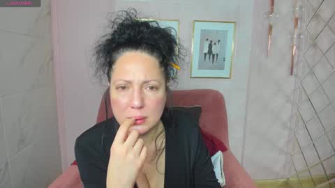Anita online show from 8, 12, 2024