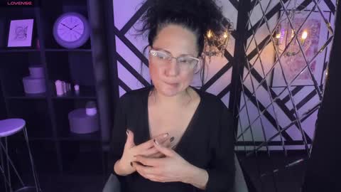 Anita online show from 15, 12, 2024