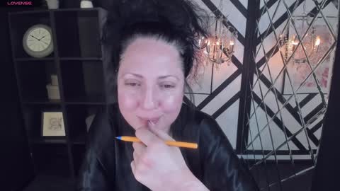 Anita online show from 6, 1, 2025