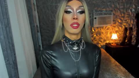 Miss Ann online show from 18, 2, 2025